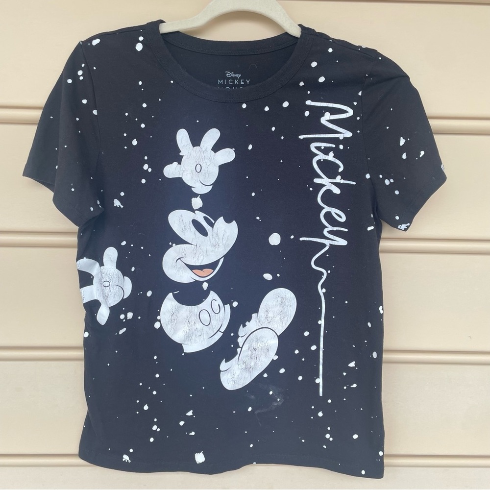 Disney Mickey Mouse Black and White Splatter Signature Tee Medium